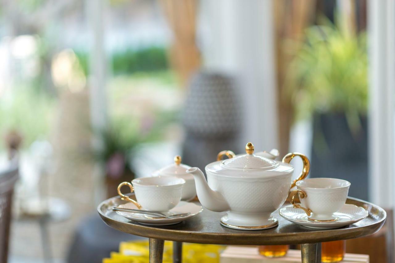 Eden Beach Khaolak Resort And Spa A Lopesan Collection Hotel - Sha Extra Plus Као Лак Екстериор снимка Tea set
